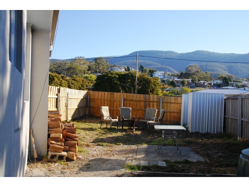 24 Colston St, Claremont TAS 7011