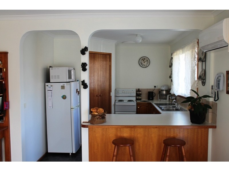 1/3b Shenstone Place, Montrose TAS 7010