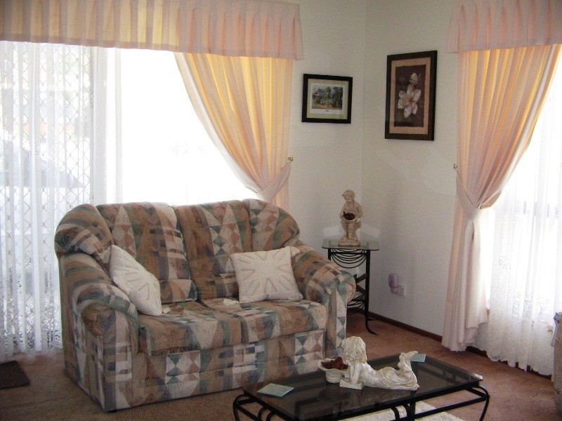 1/3b Shenstone Place, Montrose TAS 7010