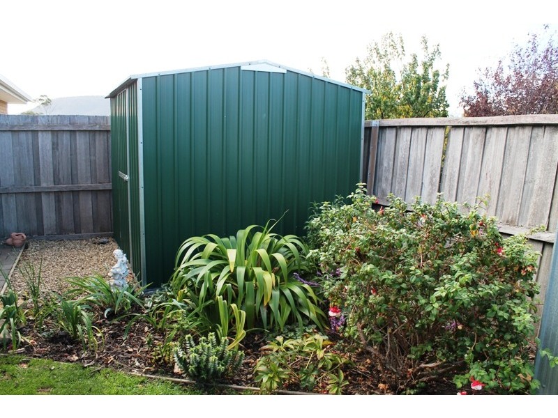 1/3b Shenstone Place, Montrose TAS 7010