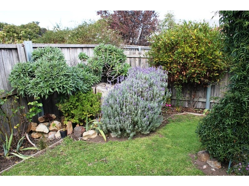 1/3b Shenstone Place, Montrose TAS 7010