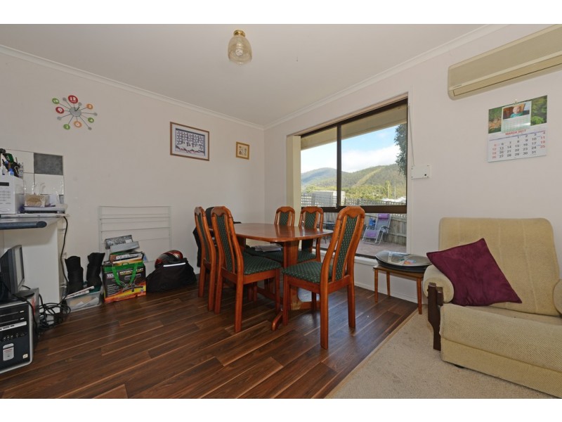 2/1 Aquila Street, Glenorchy TAS 7010