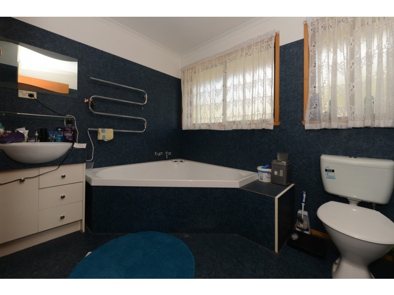 2/1 Aquila Street, Glenorchy TAS 7010