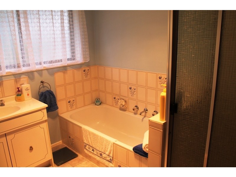 56 Swan St, Bagdad TAS 7030