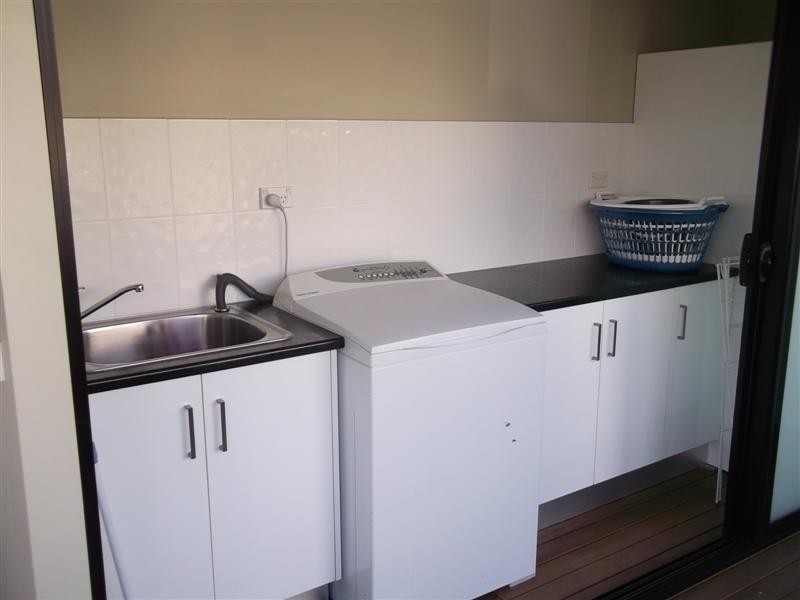 8 Knoll Street, Glenorchy TAS 7010