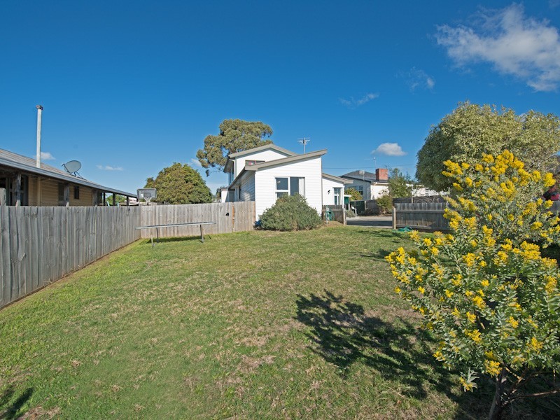 13 Maroni Rd, Berriedale TAS 7011