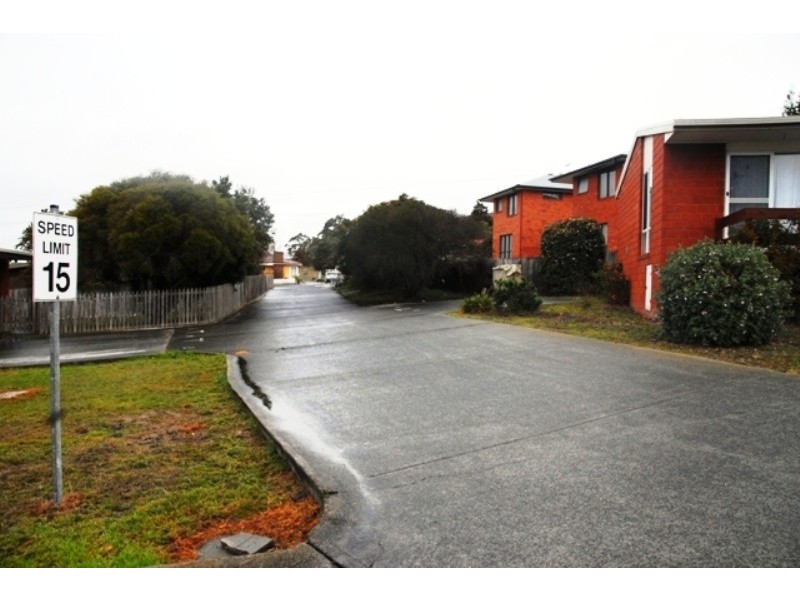 10/104 Abbotsfield Rd, Claremont TAS 7011