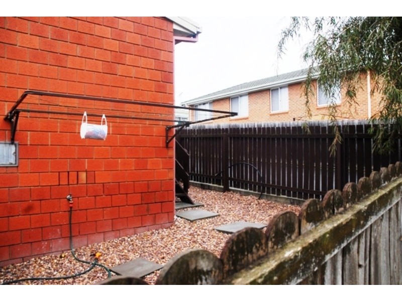 10/104 Abbotsfield Rd, Claremont TAS 7011