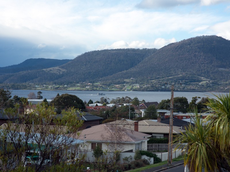 49 Montrose Rd, Montrose TAS 7010