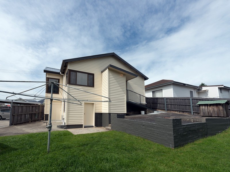 14 Grove Rd, Glenorchy TAS 7010