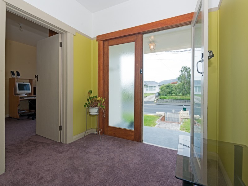 14 Grove Rd, Glenorchy TAS 7010