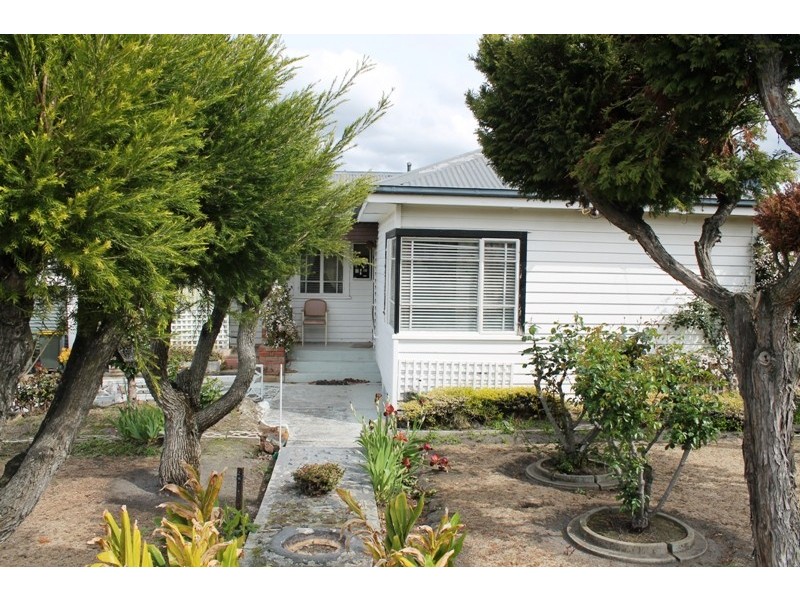 17 Renfrew Circle, Goodwood TAS 7010