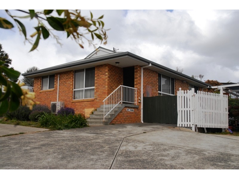 2/24 Harlow Rd, Lutana TAS 7009