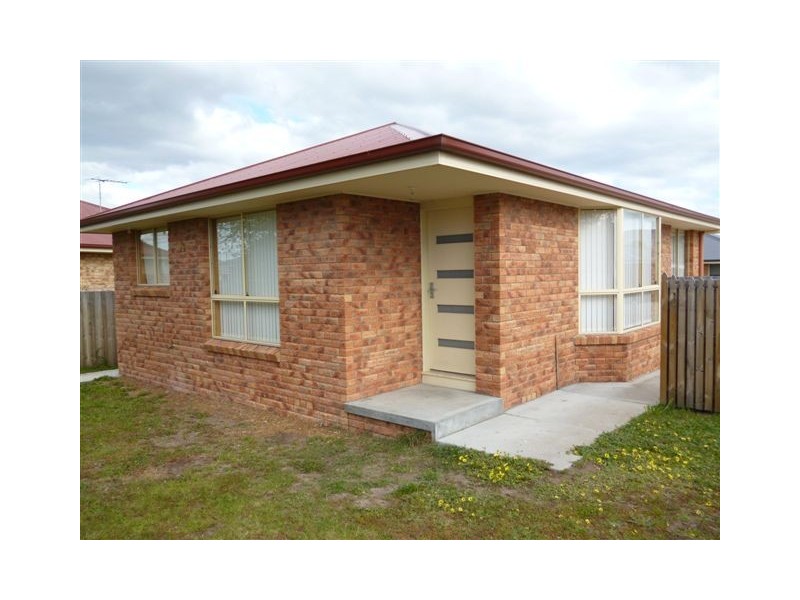 1/9 Henry Street, Brighton TAS 7030