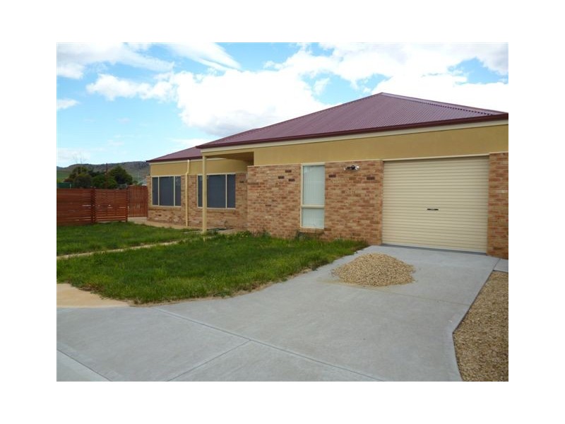 2/26 Louisa Street, Kempton TAS 7030