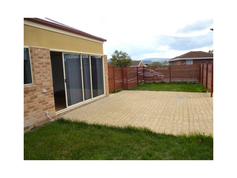 2/26 Louisa Street, Kempton TAS 7030