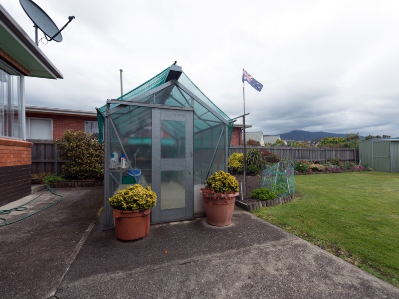 3 Farnell Place, Glenorchy TAS 7010