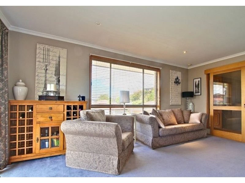 14 Townsville Pl, Glenorchy TAS 7010