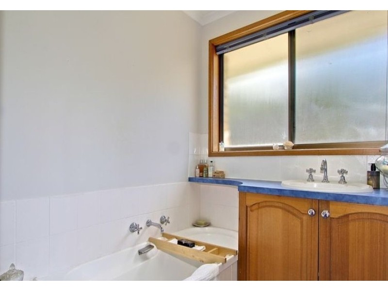 14 Townsville Pl, Glenorchy TAS 7010
