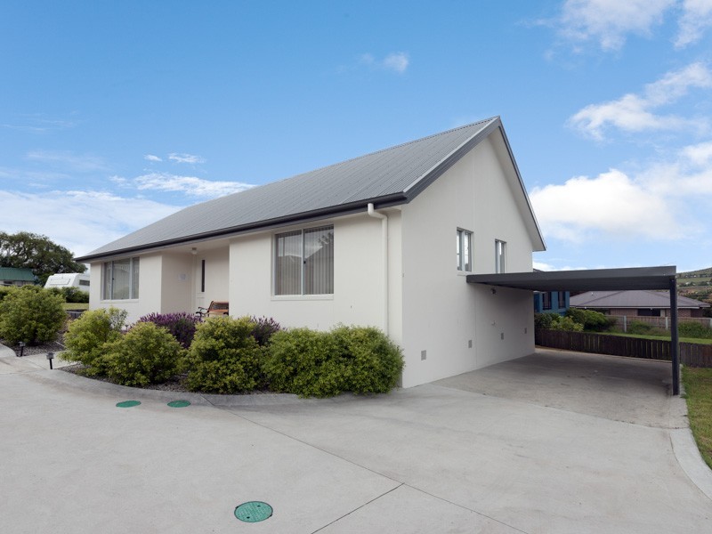 3/70 Andrew St, Brighton TAS 7030