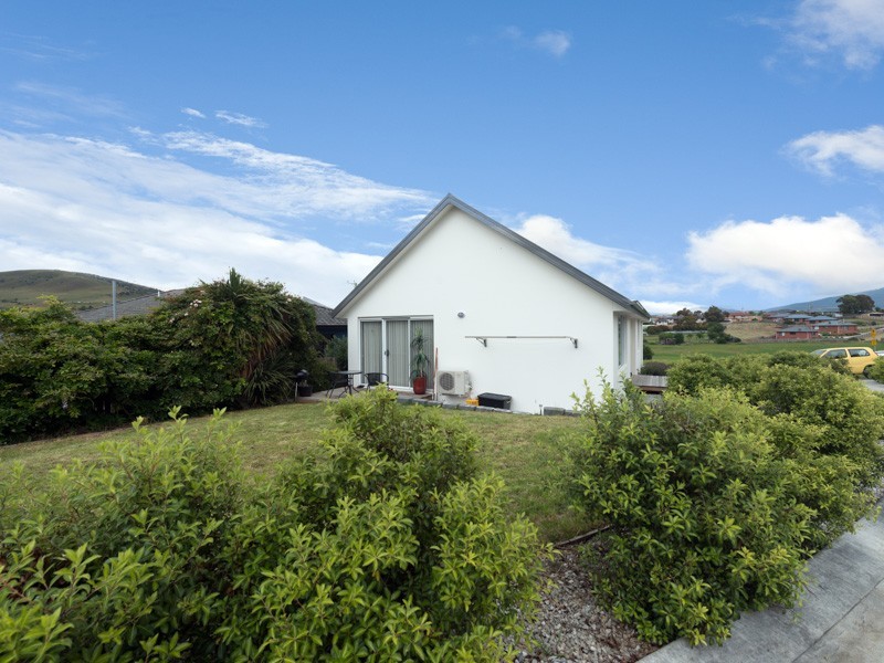 3/70 Andrew St, Brighton TAS 7030