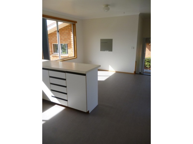 7 Lighton Way, Lenah Valley TAS 7008