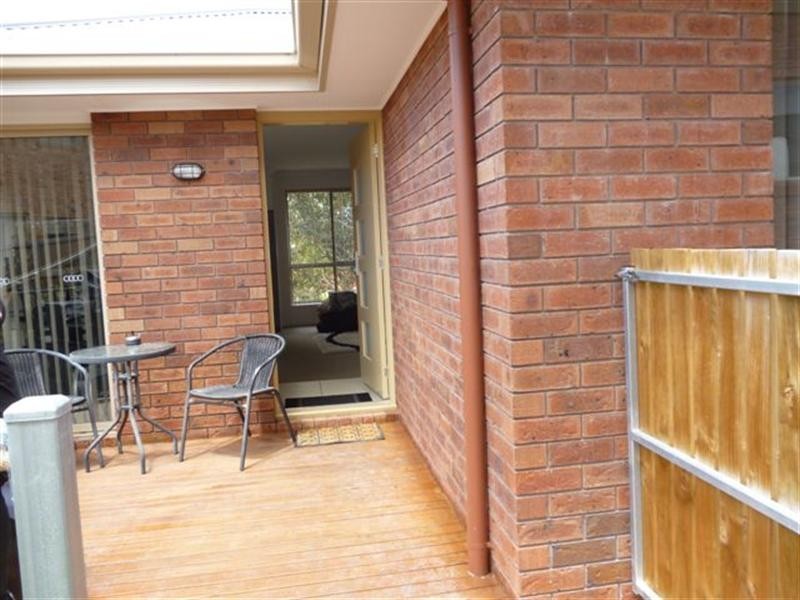 2/40 Branscombe Road, Claremont TAS 7011