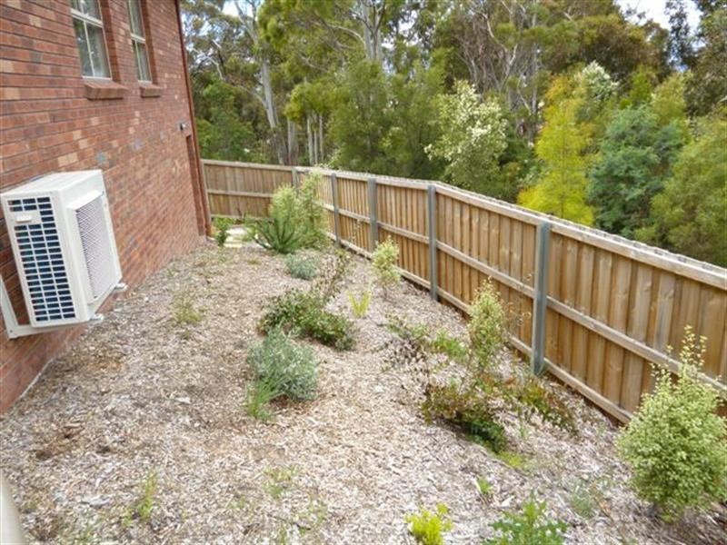 2/40 Branscombe Road, Claremont TAS 7011