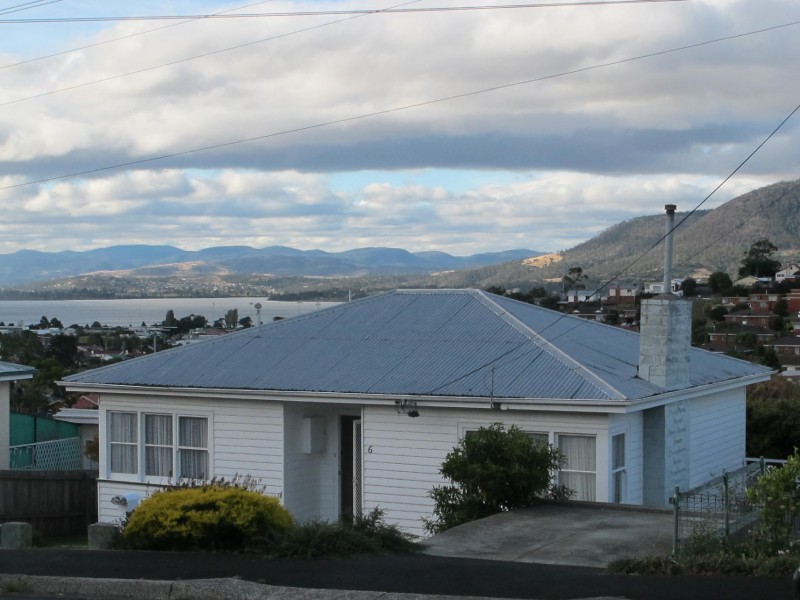 6 Caversham Road, West Moonah TAS 7009