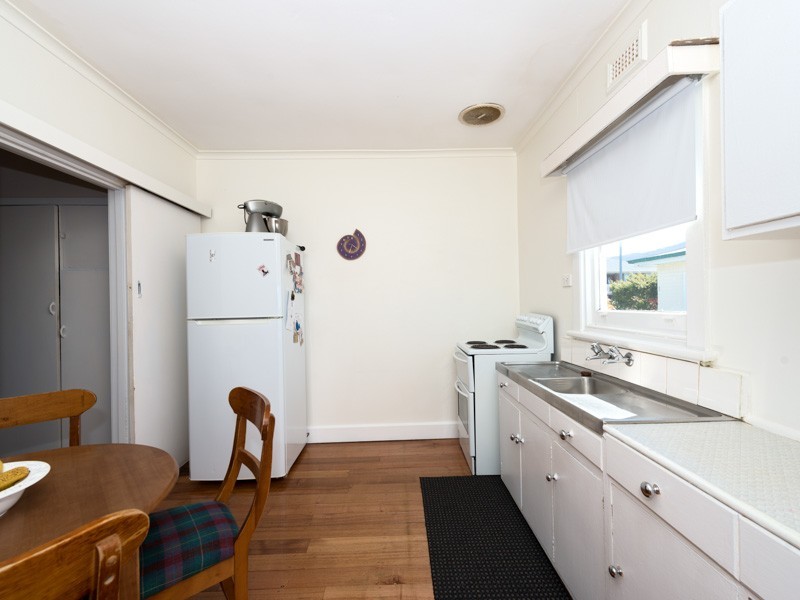 6 Caversham Road, West Moonah TAS 7009