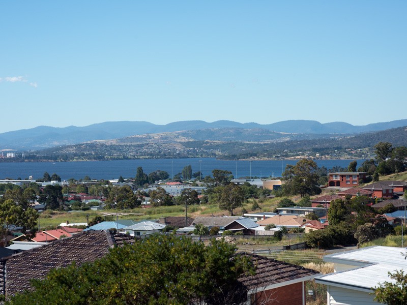 6 Caversham Road, West Moonah TAS 7009