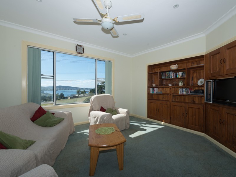 90 Ashbolt Crescent, Lutana TAS 7009