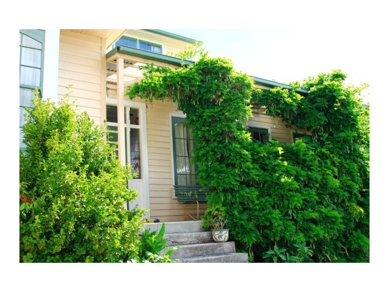 3 Red Knights Road, Sandy Bay TAS 7005