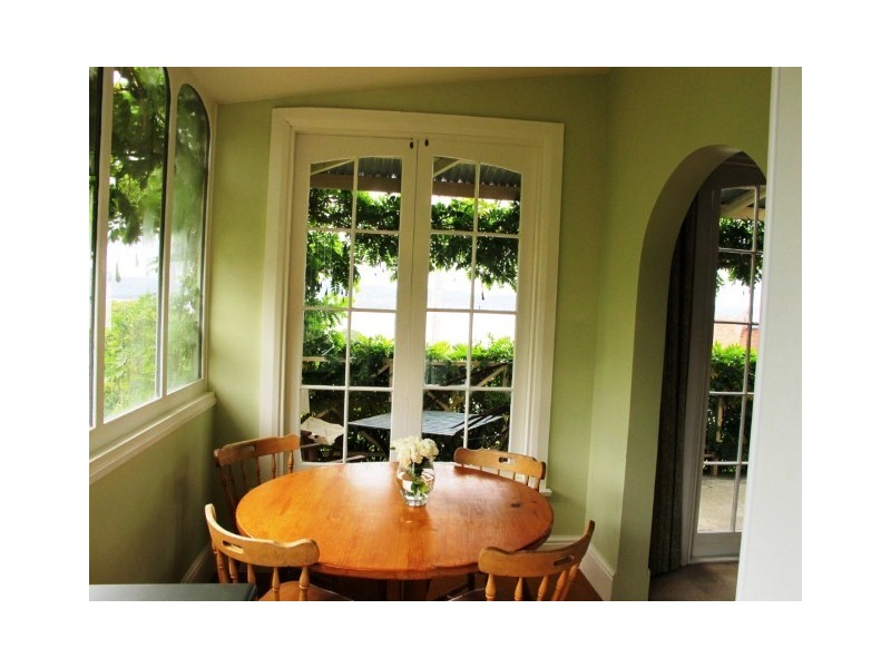 3 Red Knights Road, Sandy Bay TAS 7005