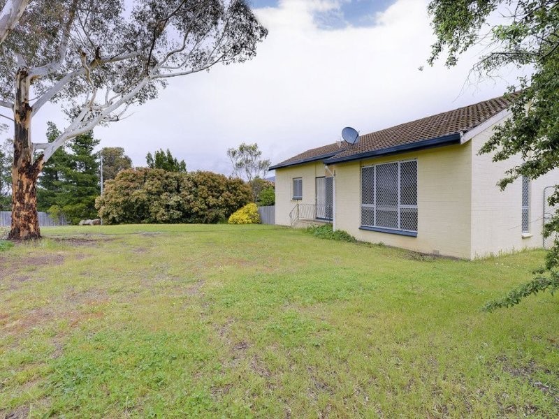 8 Surrey Place, Bridgewater TAS 7030