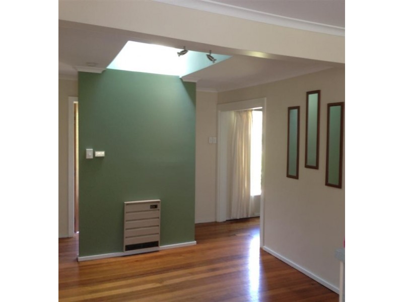 8 Amaroo Road, Austins Ferry TAS 7011