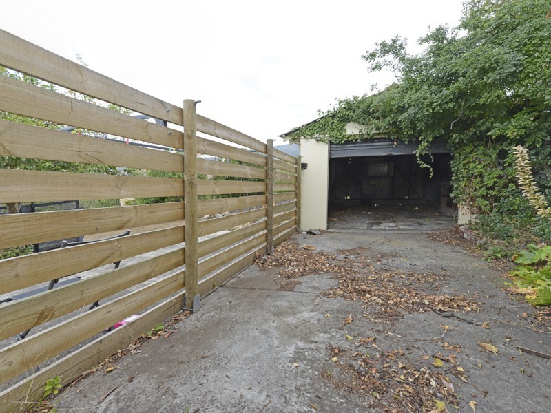 8 Amaroo Road, Austins Ferry TAS 7011