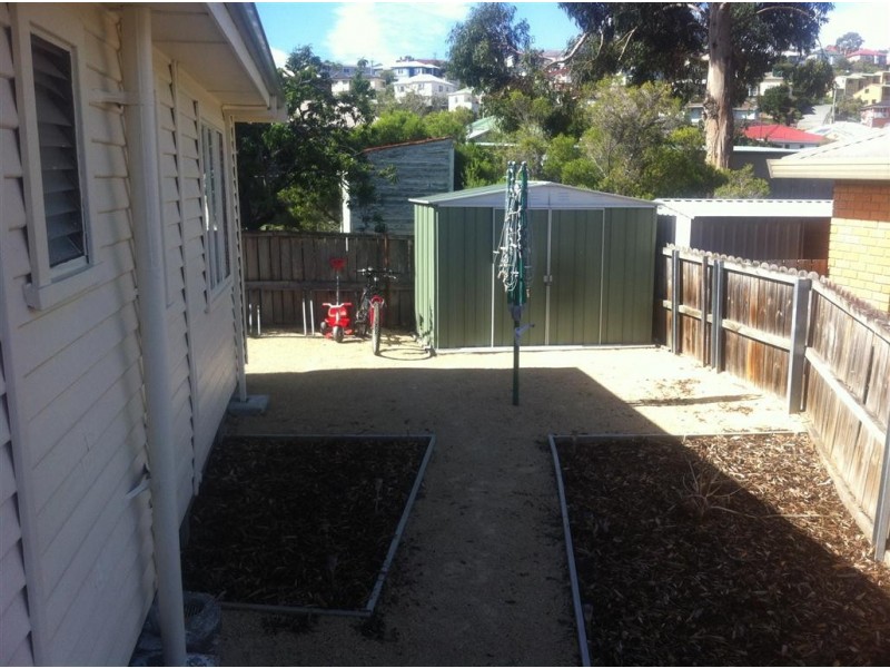 1/24 Barry Street, Glenorchy TAS 7010