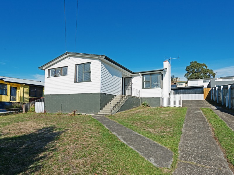 52 Adelphi Road, Claremont TAS 7011
