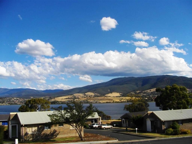 16 Broadview Crescent, Bridgewater TAS 7030