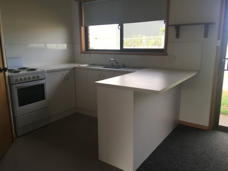 15/11a Charles Street, Orford TAS 7190