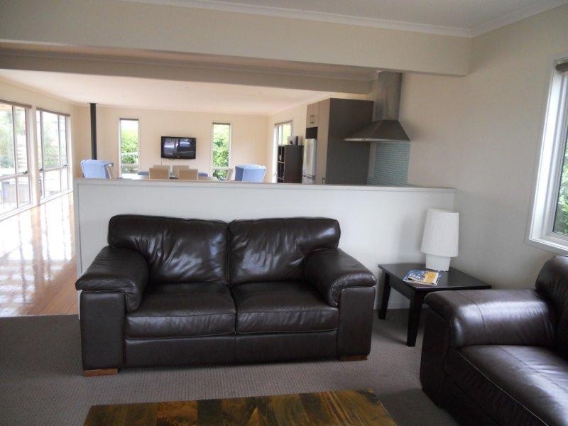 4 Esplanade, Orford TAS 7190