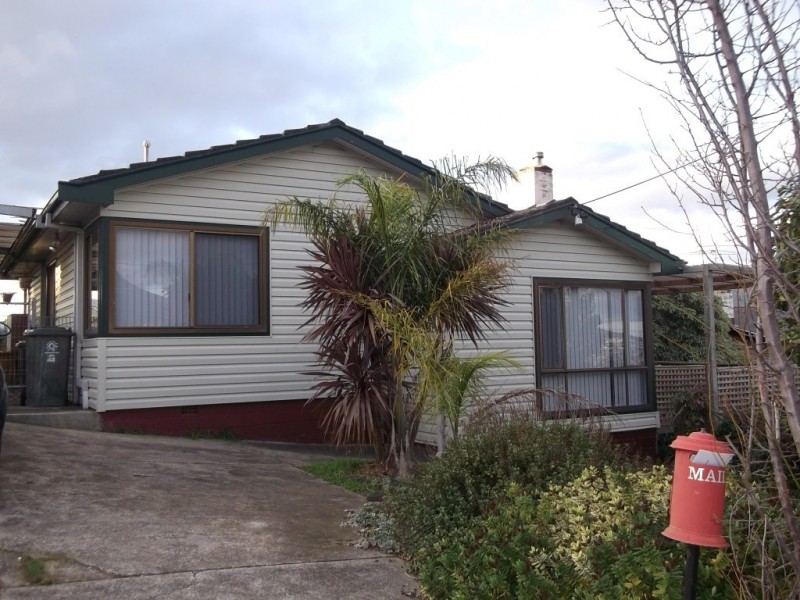 8 Tooma Avenue, Berriedale TAS 7011