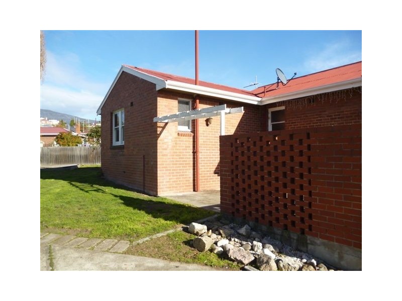 1 Morris Street, Montrose TAS 7010