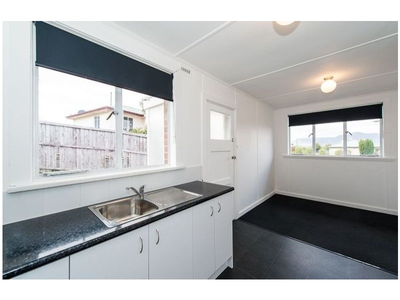 10 Taree Street, Chigwell TAS 7011