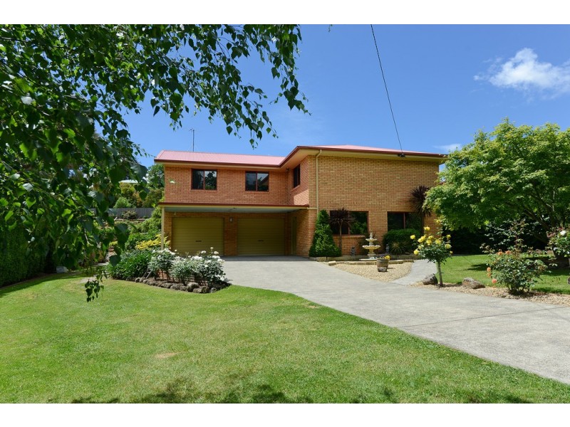 2 Alfred Street, New Norfolk TAS 7140