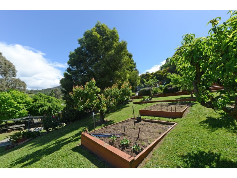 2 Alfred Street, New Norfolk TAS 7140