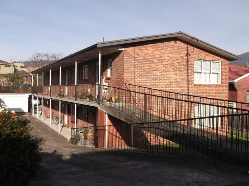 4/16 Osborne Street, Sandy Bay TAS 7005