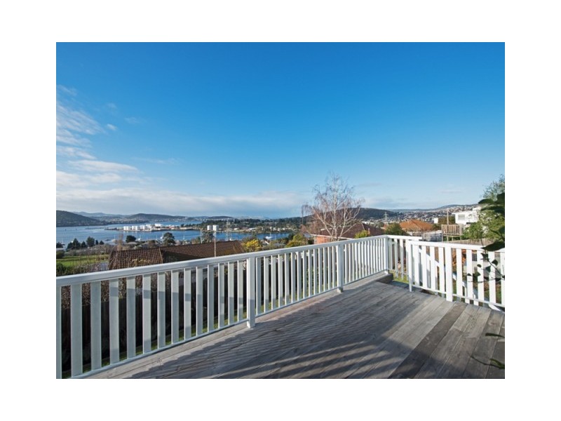 21 Lime Road, Lutana TAS 7009