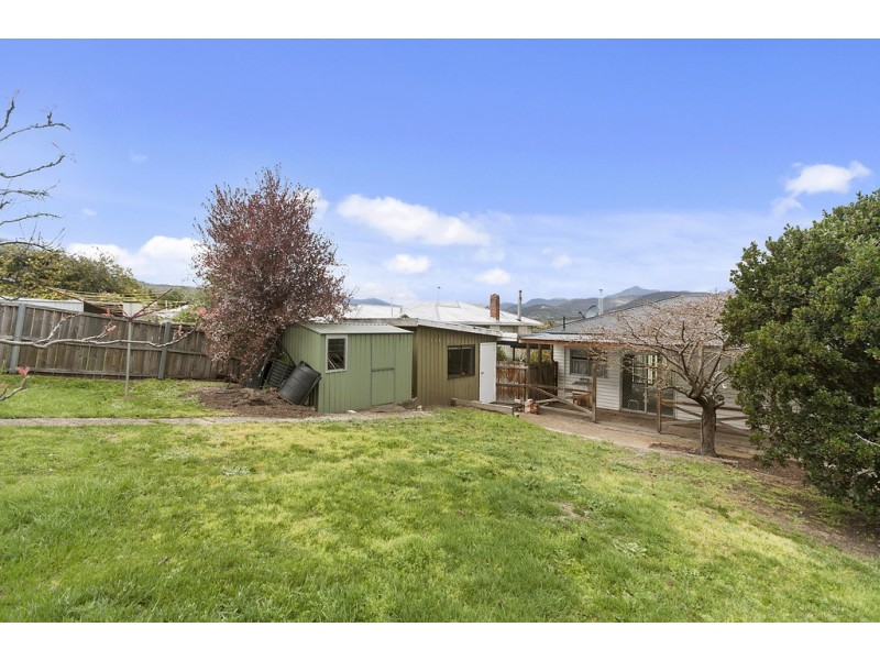 80 North Crescent, New Norfolk TAS 7140